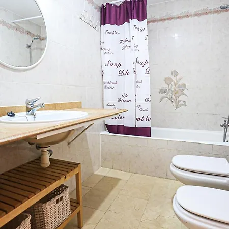 Austral 313 Only Families * Cambrils